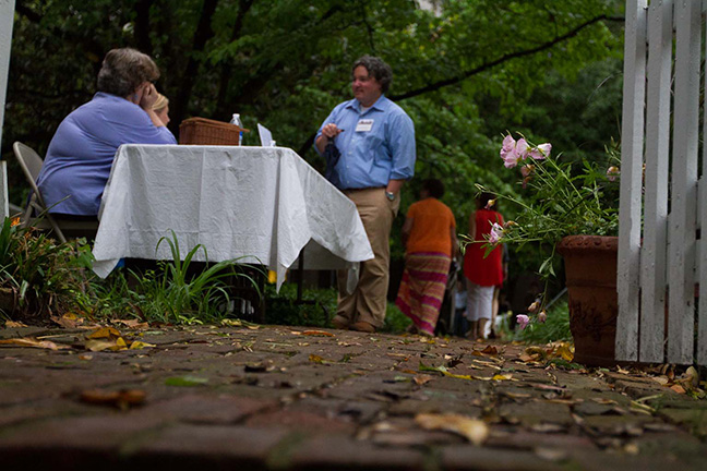 Guests enter the John Marshall House garden 