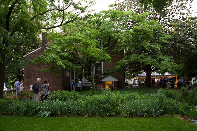 The garden and rear of the John Marshall House 